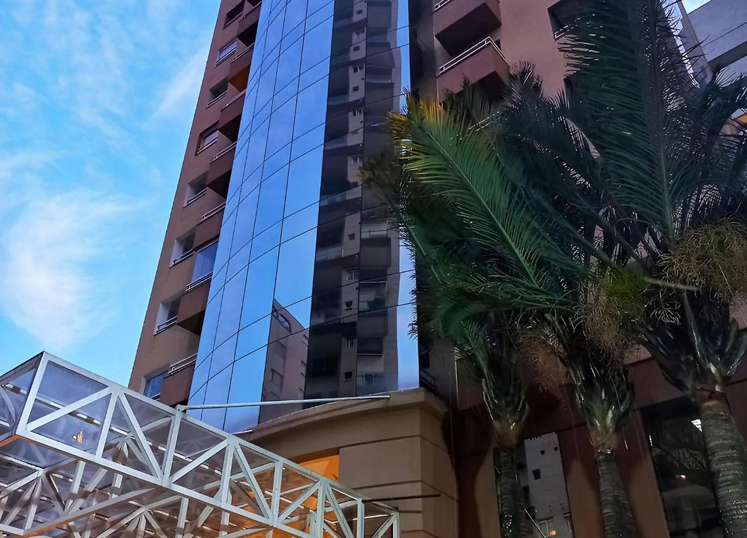 Suítes Rua Salto Paraíso São Paulo